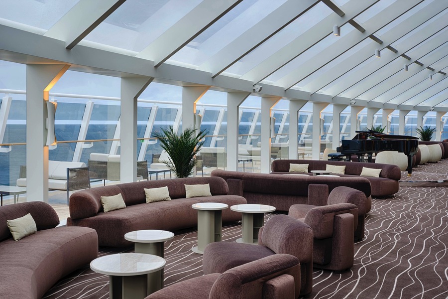 MSC Cruises MSC World America Top Sail Lounge ©MSC Rights, Ivan Sarfatti.jpg